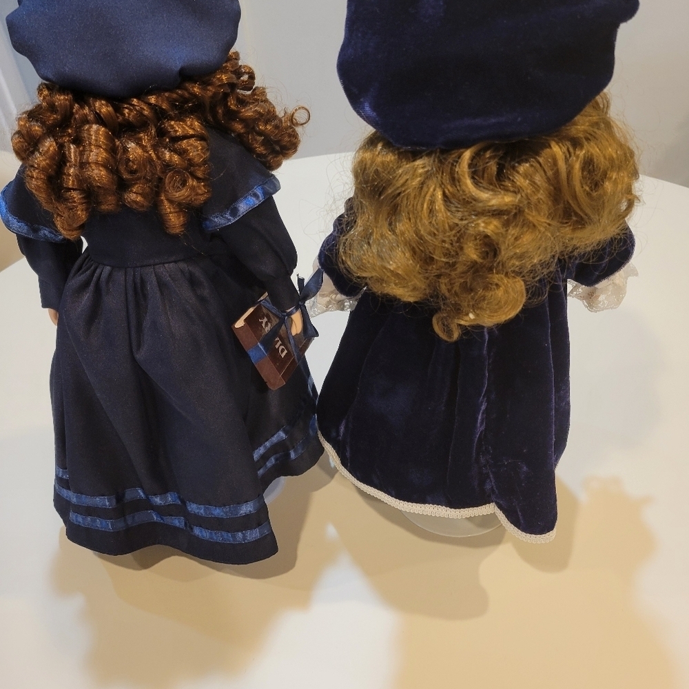 Elegant Navy Blue Dolls Set - Picture 3 of 5